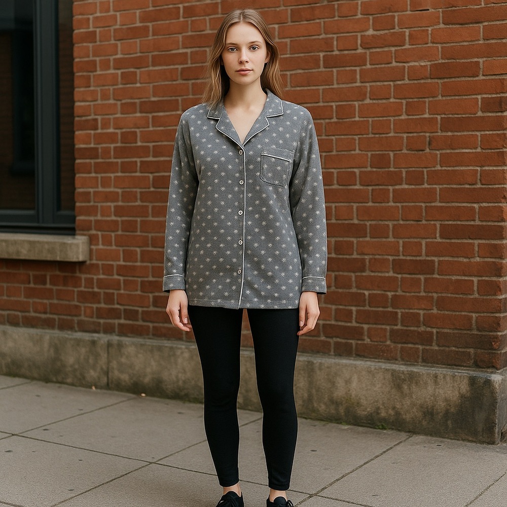 Adonna Sleepwear Large Gray Long Sleeve Top With White Pokadots